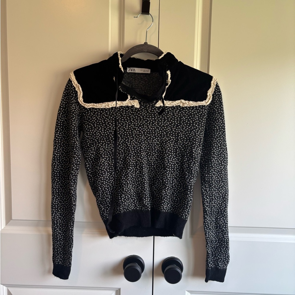 Zara Monochrome Textured Knit Top